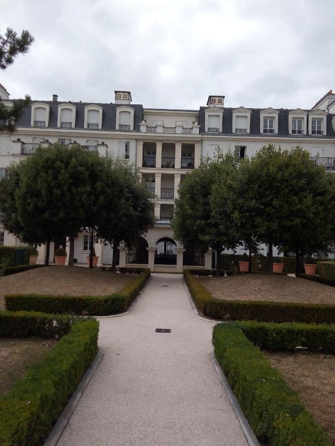 Welcome au Dazzling Stay Serris Exterior foto